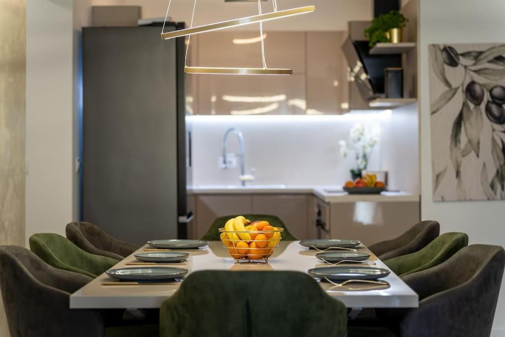 Capsula Luxury Apartment Umago Esterno foto