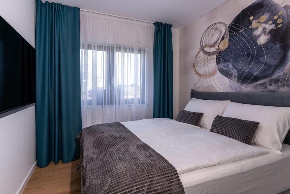 Capsula Luxury Apartment Umago Esterno foto