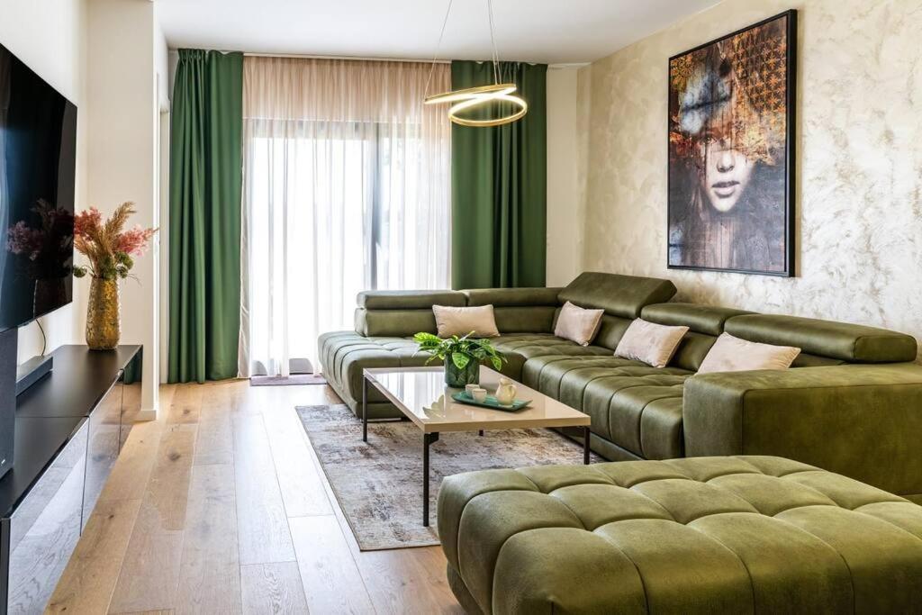 Capsula Luxury Apartment Umago Esterno foto