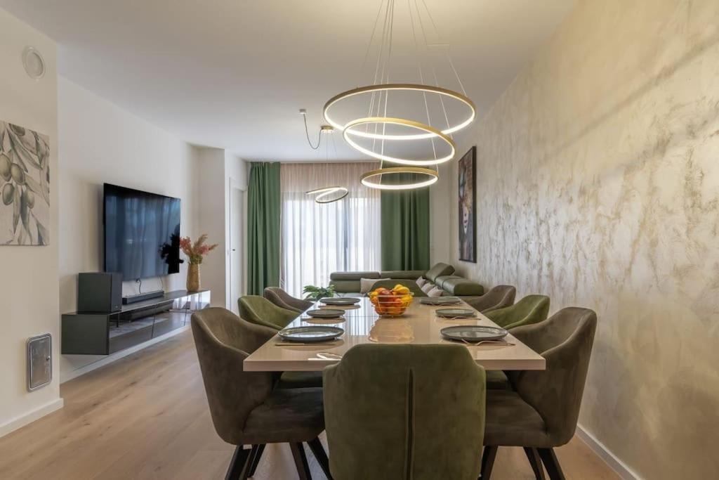 Capsula Luxury Apartment Umago Esterno foto