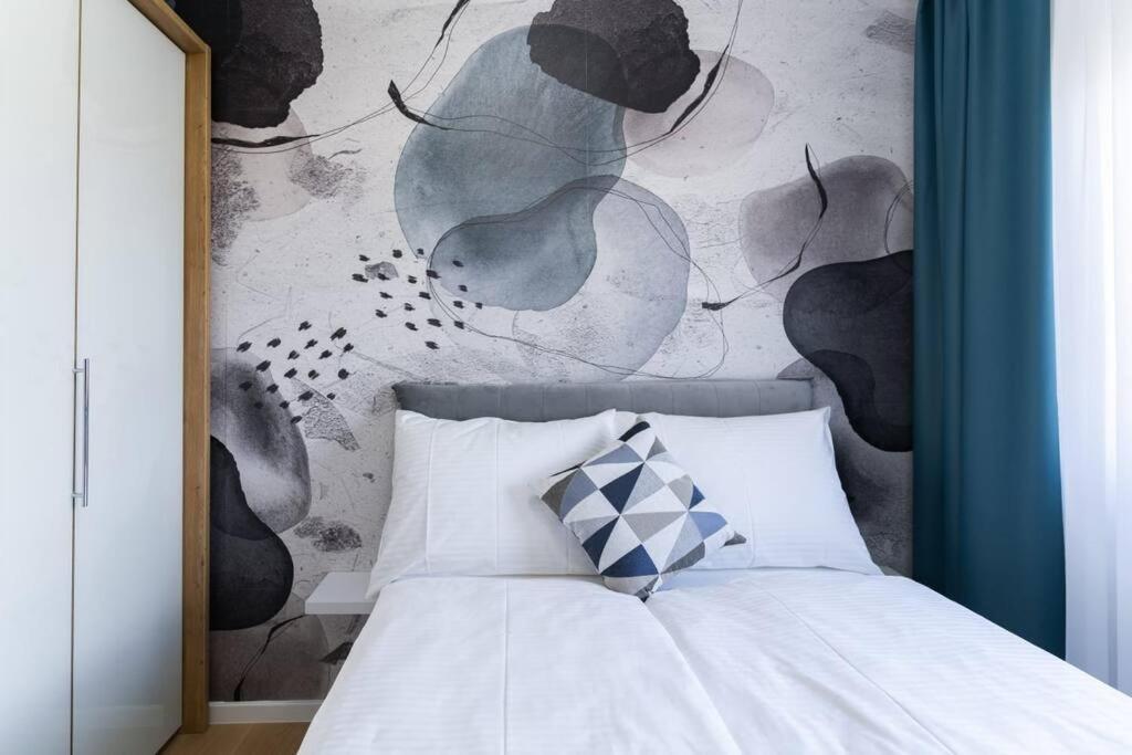 Capsula Luxury Apartment Umago Esterno foto